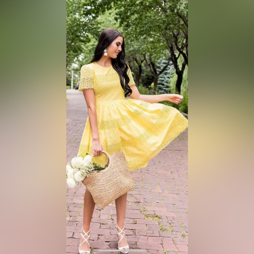 NWT Rachel Parcell Citron Dress Size Medium